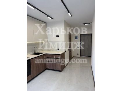 Продам   2-х комнатную квартиру на 6 этаже 9 этажного дома в Жилом Комплексе Мира 2 район ХТЗ